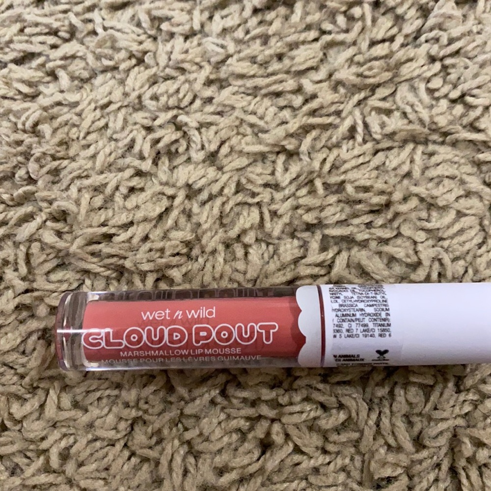 Lip gloss